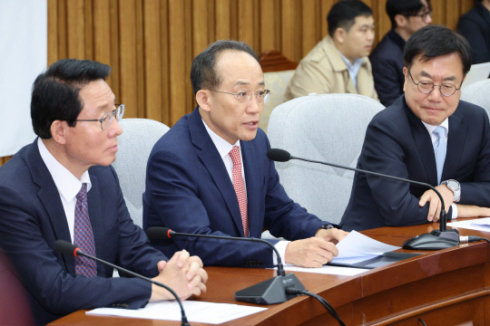 추경호 국민의힘 원내대표가 5일 국회에서 열린 원내대책회의에서 발언하고 있다. [연합뉴스 제공]