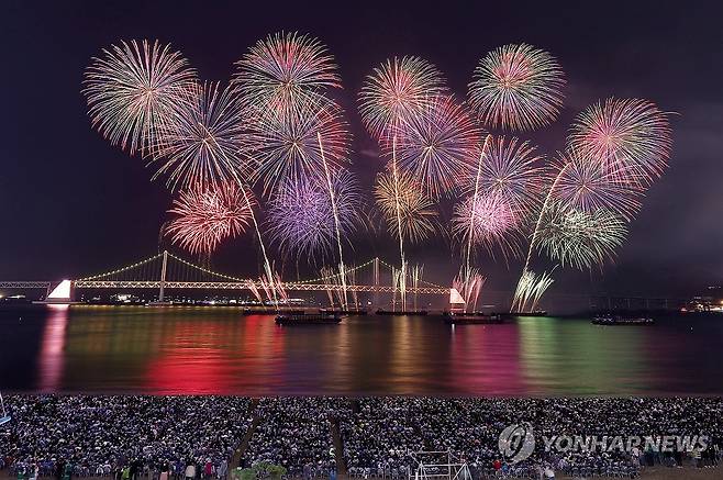 부산불꽃축제 [연합뉴스 자료사진]