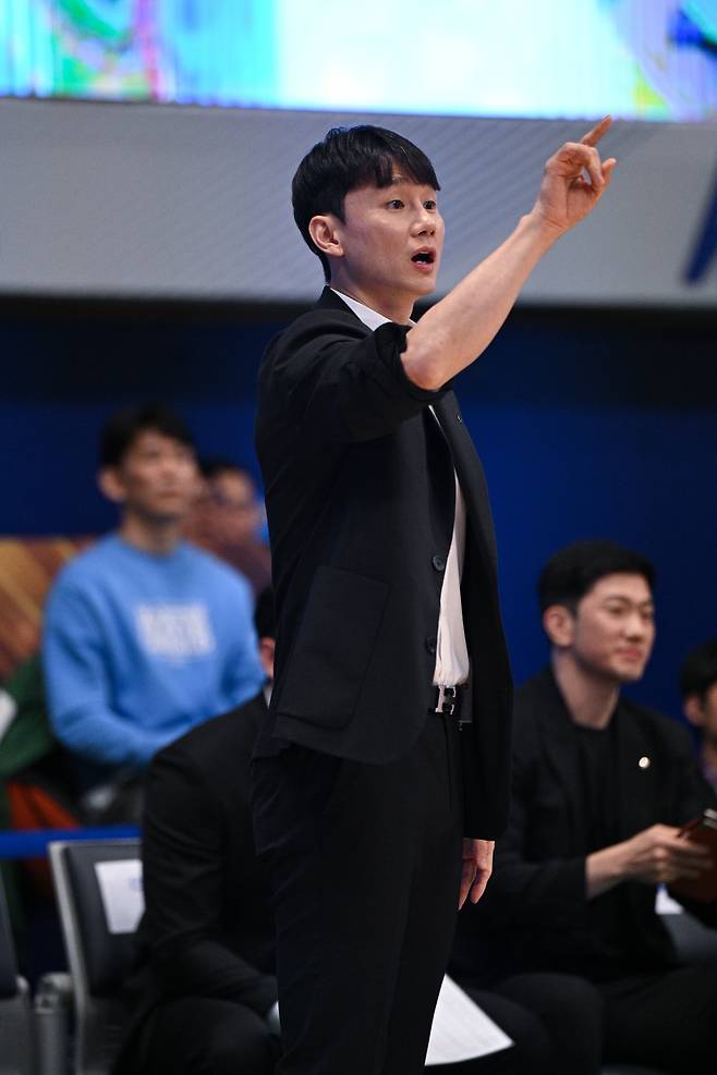 이시준 신한은행 감독대행. WKBL 제공