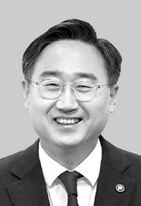 신범철 세종연구소 수석연구위원, 前 국방부 차관