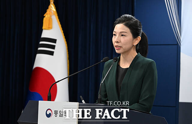 김인애 통일부 부대변인은 8일 북러 합동 군사훈련 가능성에 대해 "동향을 지켜보며 진전에 따른 단계별 조치를 취해 나갈 것"이라고 밝혔다. /임영무 기자