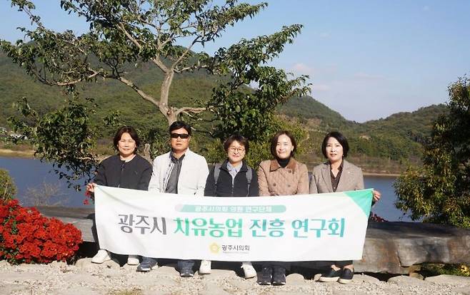 왼쪽부터 조예란, 박상영, 오현주, 최서윤, 이은채 광주시의회 의원. 경기 광주시의회 제공