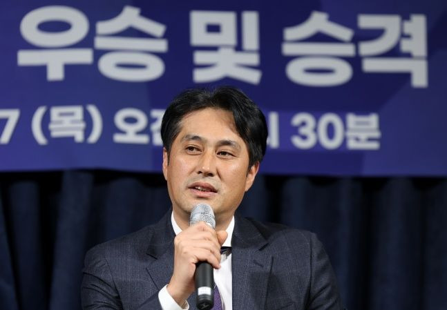 안양FC 유병훈 감독. ⓒ 뉴시스