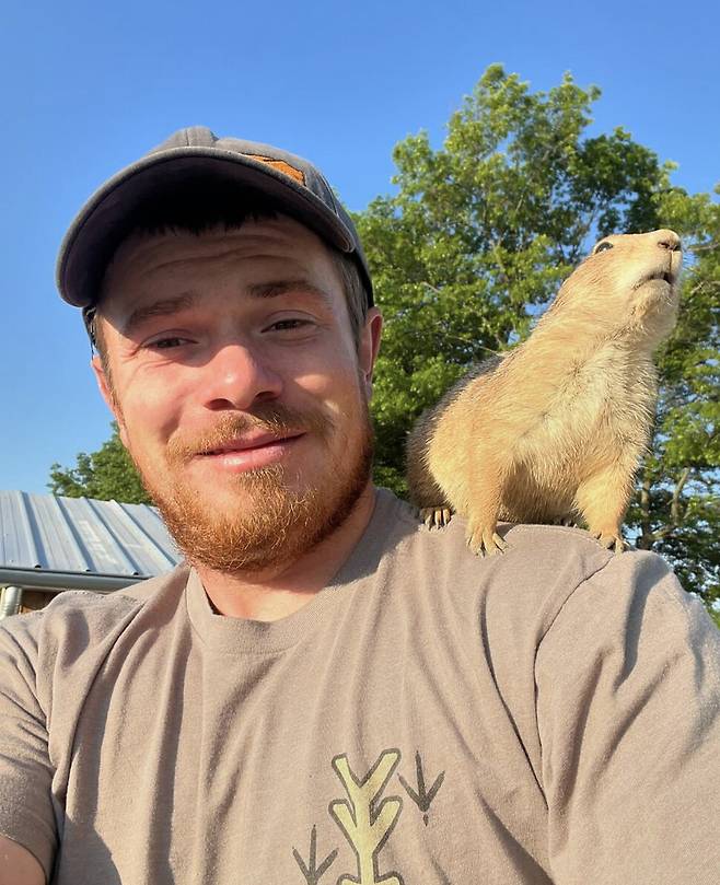 타일러 제이 파월이 생전에 동물들과 함께했던 행복한 순간들. 인스타그램 갈무리