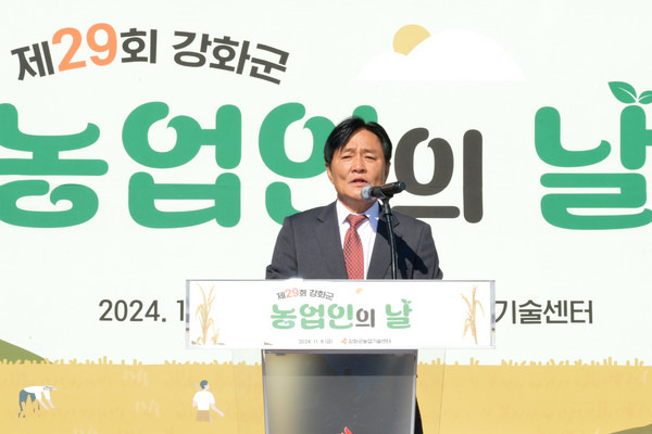 박용철 강화군수(사진제공=강화군청)