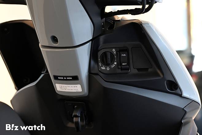 혼다코리아가 11일 경기 성남에 위치한 혼다 브랜드 체험공간인 카페 더 고에서 모터사이클 '디오 125'를 출시하고 있다./사진=이명근 기자 qwe123@