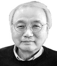 권혁범 대전대 정치외교학과 명예교수
