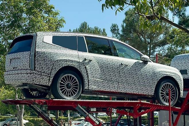 현대차 '아이오닉 9' 테스트카 (출처 : Kindelauto)