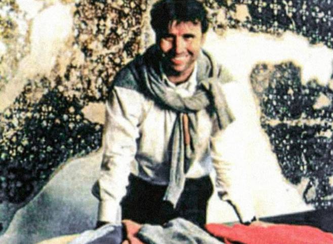 1999년 솔로메오 성의 스튜디오에 있는 브루넬로 쿠치넬리
사진출처=brunellocucinelli.com