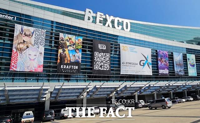 '지스타 2024' BTC관은 넷마블, 크래프톤, 펄어비스, 라이온하트 스튜디오, 그라비티, 그리프라인 등이 꾸민다. 넥슨은 메인 스폰서를 맡았다. 사진은 개막을 이틀 앞둔 12일 오후 부산 벡스코 광장 모습 /독자 제공
