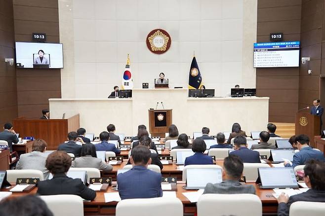 14일 열린 제288회 용인특례시의회 본회의.ⓒ