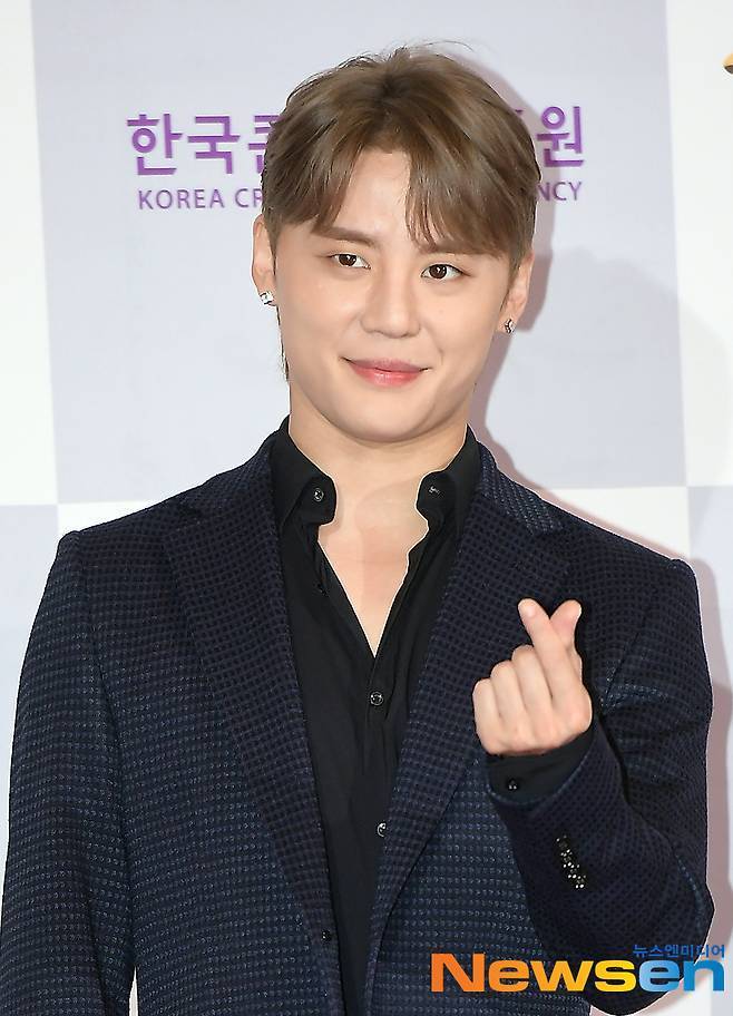 김준수, 뉴스엔DB