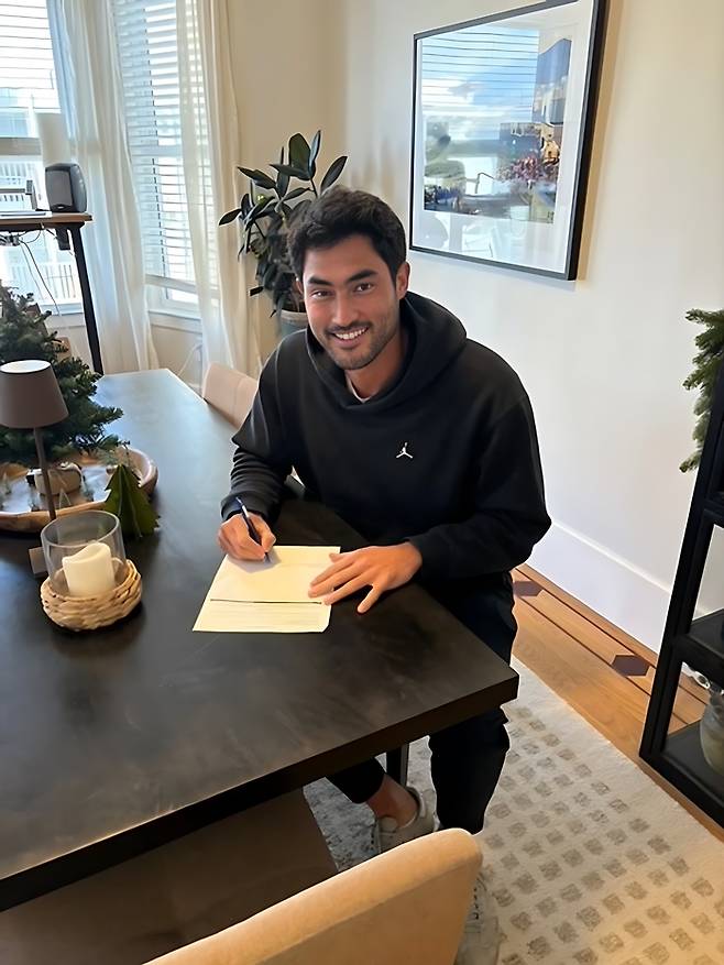 SSG가 새 외국인 투수 미치 화이트와 계약을 체결했다. 사진 | SSG 랜더스