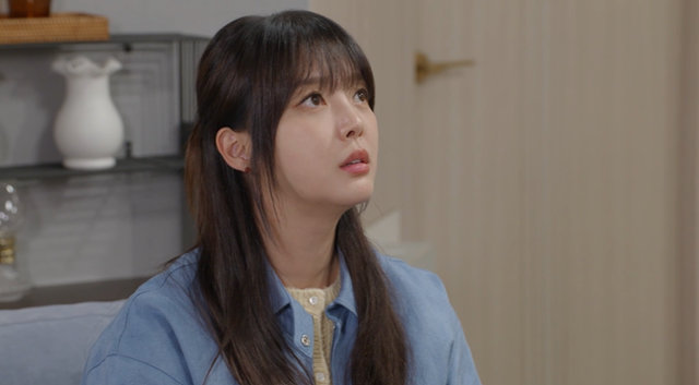 엄마가 된 배우 엄현경이 성공적인 복귀 신고식을 마쳤다. 그는 '용감무쌍 용수정'으로 시청자를 만나며 더욱 깊어진 캐릭터 소화력을 뽐냈다. MBC 캡처