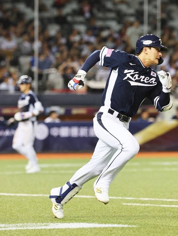 윤동희. 사진=연합뉴스 제공