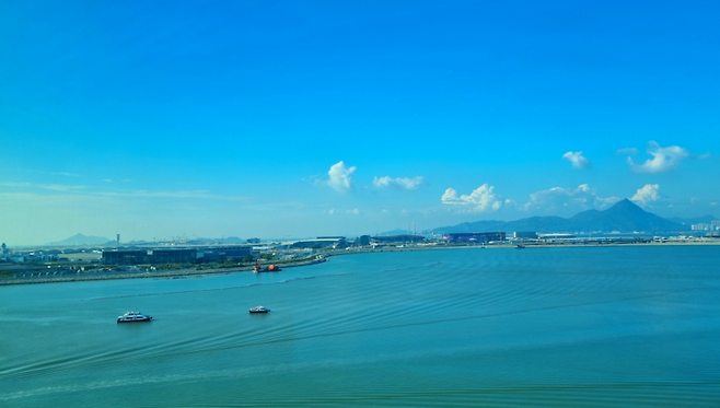 쉐라톤 홍콩 퉁청 객실에서 본 전망 / 사진=김혜성 여행+ 기자