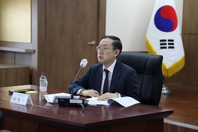 관세청, 마약밀수 특별대책 추진단 회의 (세종=연합뉴스) 이명구 관세청 차장이 지난 15일 관세청에서 마약밀수 특별대책 추진단 회의를 주재하고 있다. 2024.11.8 ※관세청 제공