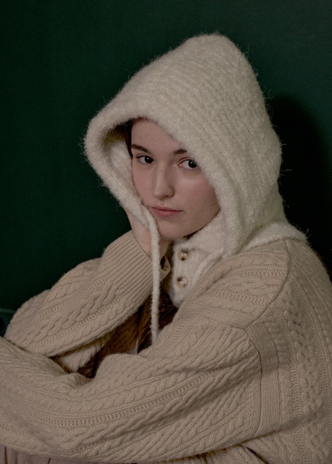 라주 바라클라바. [사진=W컨셉]