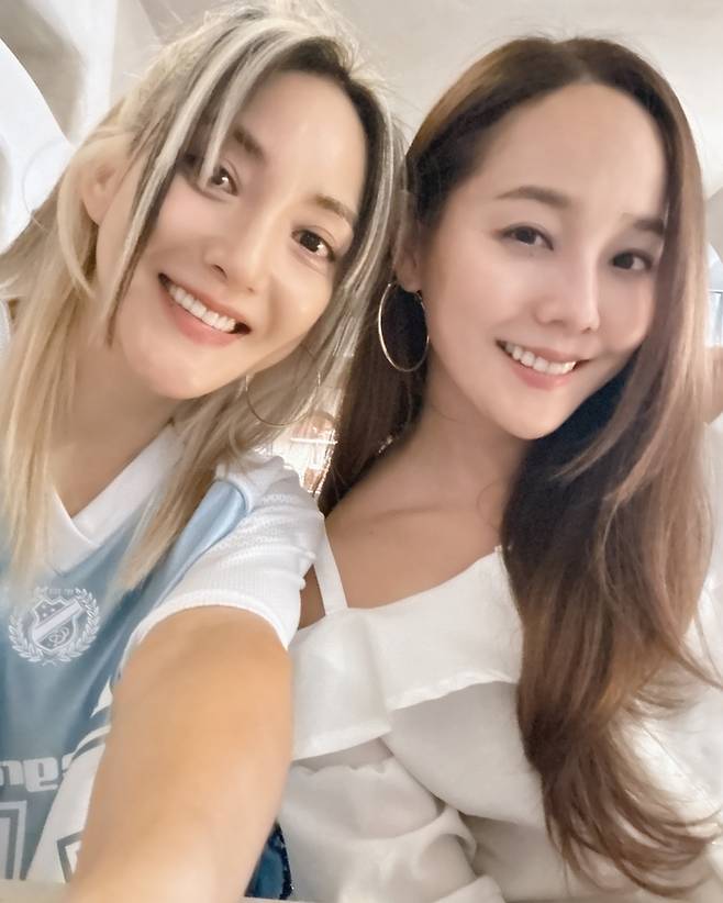 S.E.S 출신 바다(왼쪽)와 유진. 바다 SNS