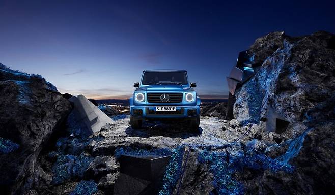 디 올 뉴 메르세데스-벤츠 G 580 위드 EQ 테크놀로지