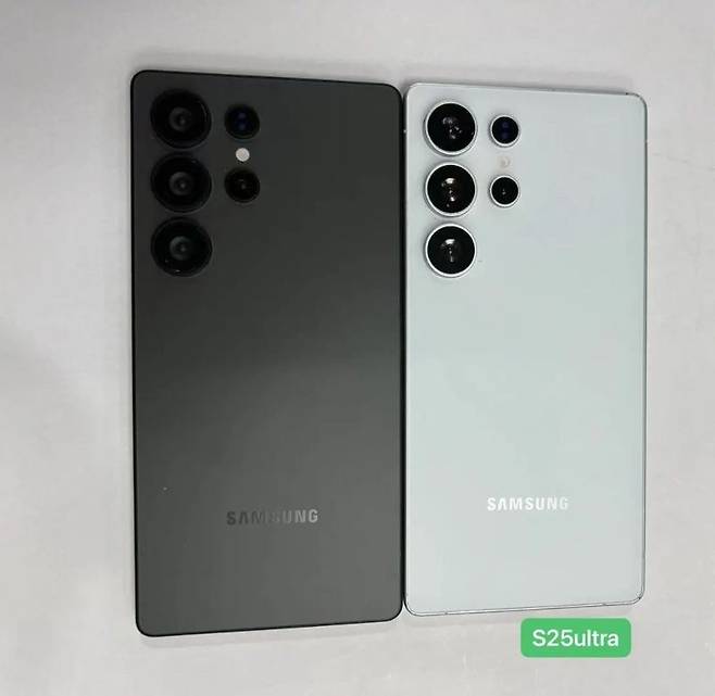 갤럭시S25울트라 예상 목업. 주칸로스레브 X 계정 캡처