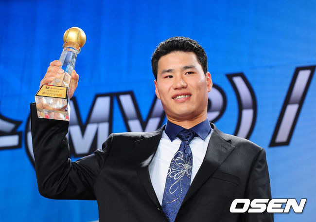 2009 KBO 시상식 MVP KIA 김상현 2009.10.27 /OSEN DB