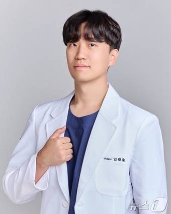 담관간염 고양이를 치료한 임태훈 진료과장(부산 온동물의료센터 제공) ⓒ 뉴스1