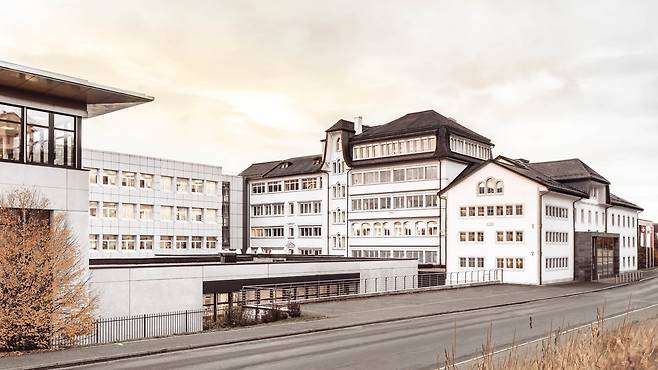 스위스 발레드주에 자리한 예거 르쿨트르 매뉴팩처 전경. [사진 예거 르쿨트르 홈페이지]