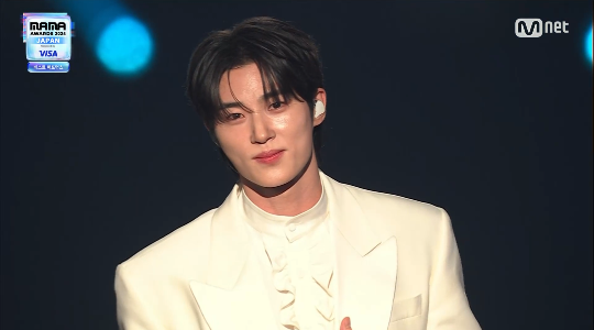 배우 변우석이 전 세계 팬들의 마음을 뒤흔들며 ‘선재 업고 튀어’ 세계관을 현실로 소환했다. 사진=엠넷 방송캡처