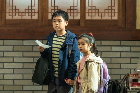 친남매 같은 케미, 영화를 환히 비추는 민국-민선 역의 어린이배우 김시우-윤채나 ⓒ