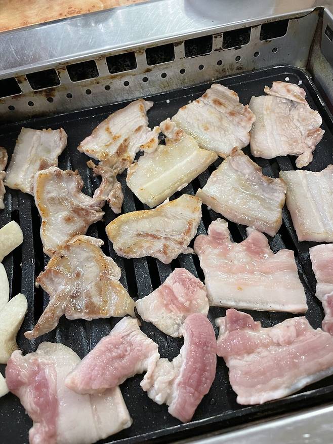 IMG_2673.jpeg 지리산 흑돼지