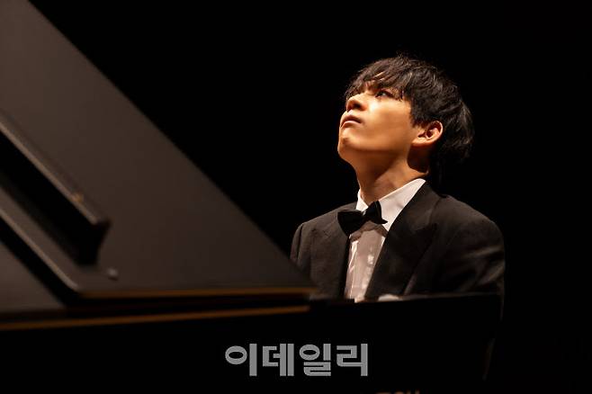 피아니스트 마사야 카메이. (사진=마포문화재단)