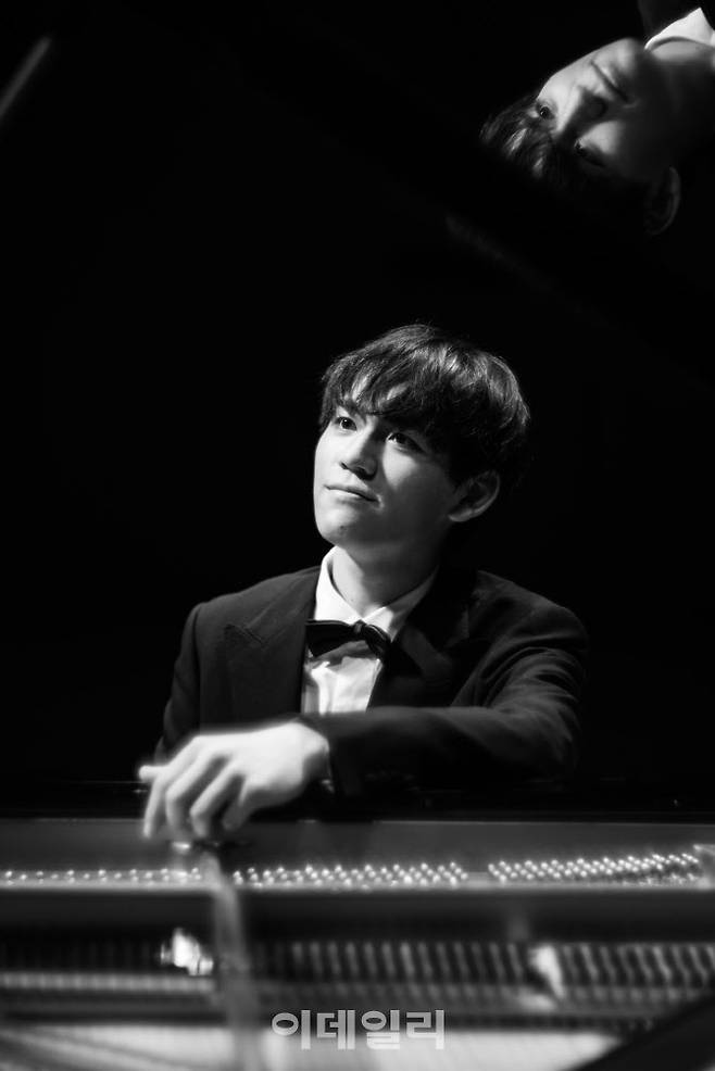 피아니스트 마사야 카메이. (사진=마포문화재단)