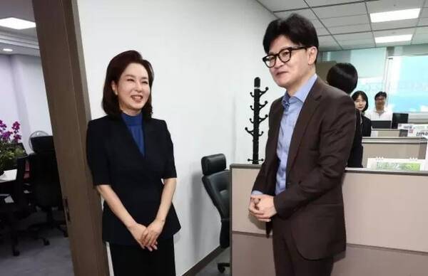 국민의힘 한동훈 대표와 김민전 최고위원. 연합뉴스