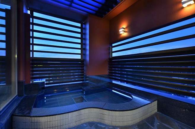 a15528aa2527b356a6808eb047802538e2659fbb58fd18edccaec2f6b2c87d227ec0a85480194870a1b9804702279820b02a9c5a7f9b94811a61