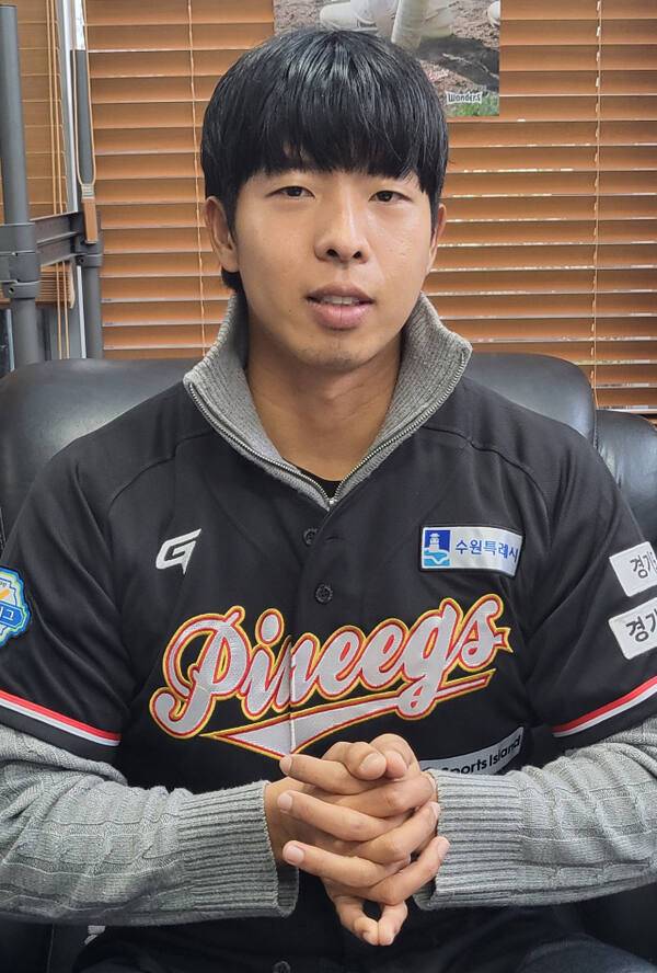 독립야구 수원 파인이그스 이지원 신임 감독. 황선학기자