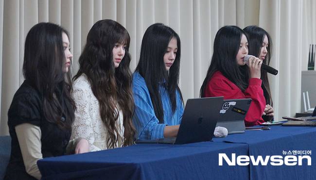 사진=왼쪽부터 해린, 다니엘, 민지, 하니, 혜인/사진공동취재단 제공