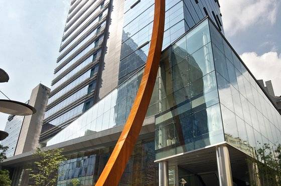 서울 중구 동국제강그룹 본사가 위치한 페럼타워 전경. 사진 동국제강그룹