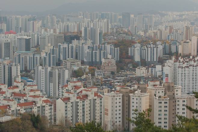 서울 시내 아파트 모습. [사진출처 = 연합뉴스]