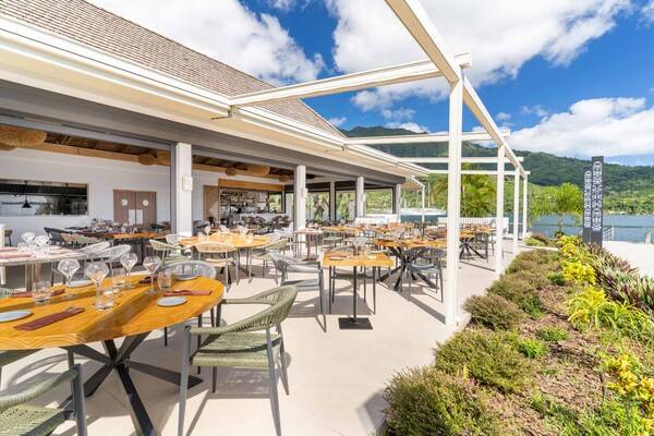 쿡스베이에 위치한 3성급 호텔 쿡스 베이 호텔 & 리조트 모레아. 주방시설을 갖추고 있어 장기 여행객이나 가족 여행객에게 적합하다 / Cook's Bay Hotel & Suites, Moorea