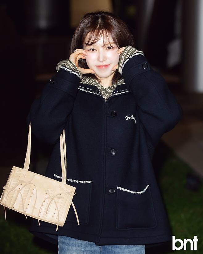 마무리는 야무진 양볼하트로. 언제나 러블리하고, 언제나 최선을 다해주고, 그래서 언제나 진심으로 고마운 레드벨벳 웬디입니다.