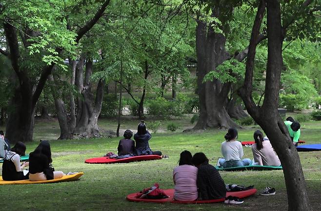 저자는 경쟁과 성취에 익숙해진 현대인에게 '무위'의 역할과 가치를 강조한다.[사진 | 연합뉴스]