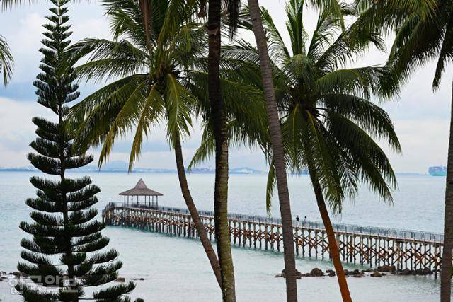 미니 발리로 불리는 바탐의 투리비치 리조트.