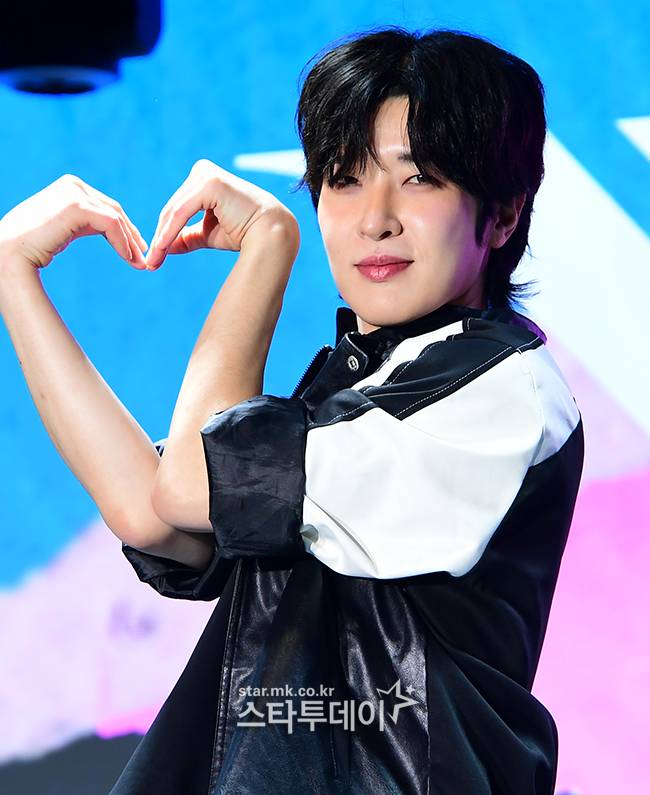 그룹 브이브이에스 신화. <강영국 기자>