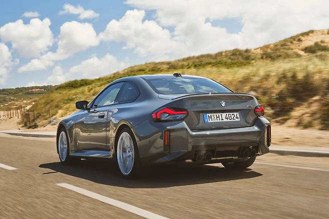 BMW 신형 M2 후면
