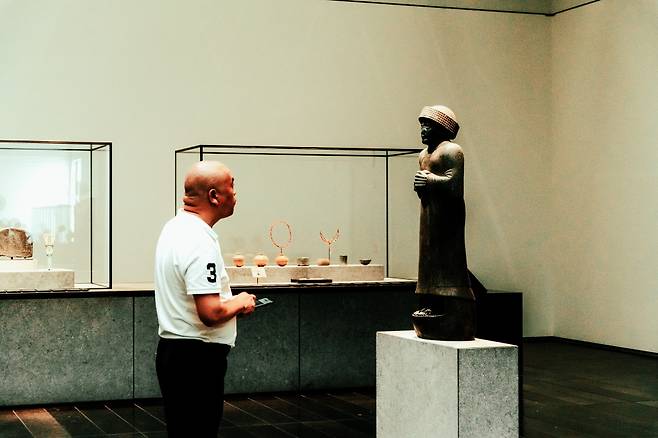 도슨트 투어를 신청하면 루브르 아부다비를 이해하기 훨씬 쉬워진다