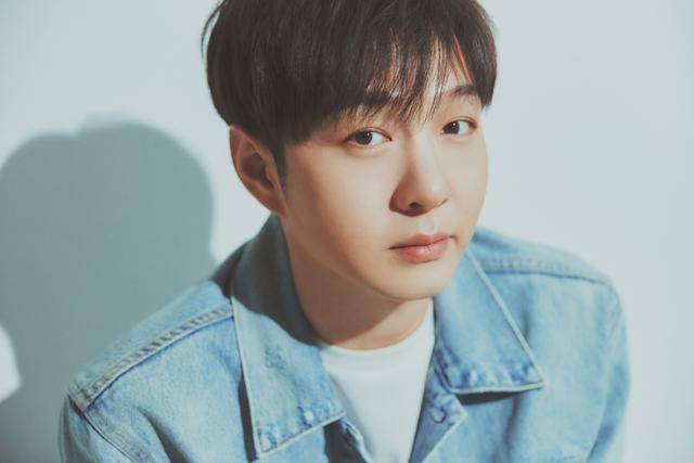 이창섭이 '비밀사이'의 세 번째 OST 주자로 나선다. 판타지오 제공