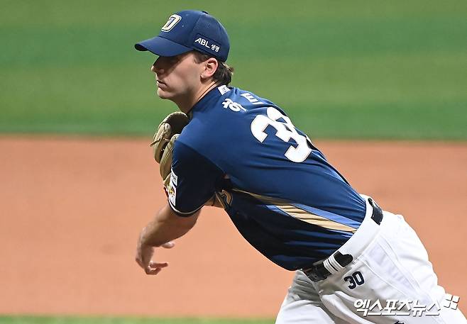 2024 시즌 KBO리그 탈삼진 타이틀을 따낸 NC 다이노스 외국인 투수 카일 하트가 2025 시즌을 앞두고 한국 잔류 대신 미국 복귀 가능성이 높다는 현지 언론 보도가 나왔다. 사진 엑스포츠뉴스 DB