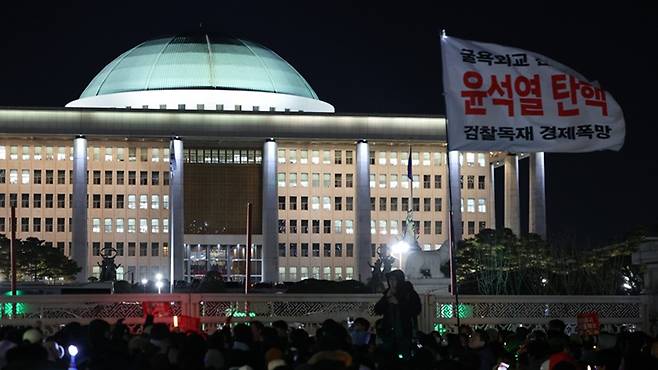 12·3 비상계엄 선포 사태의 여진이 계속되고 있다.[사진｜뉴시스] 