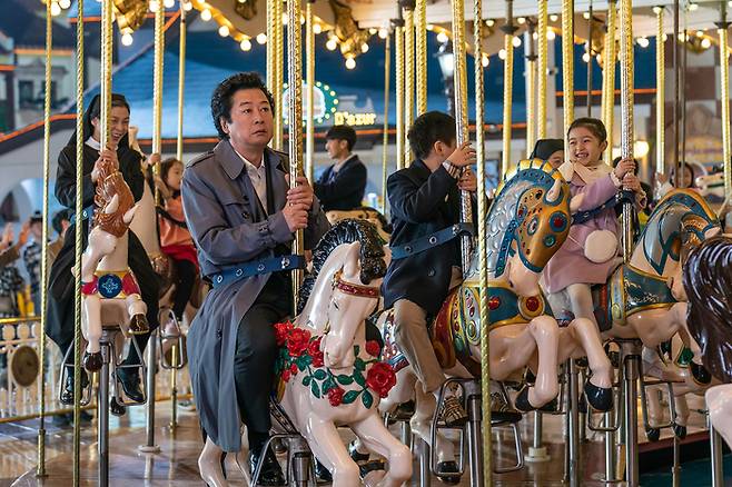 영화 ‘대가족’. 사진 | 롯데엔터테인먼트